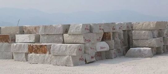 無人機技術(shù)如何革新礦山與采石場的礦石加工流程